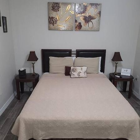 Sunshine Apartment แทมปา ภายนอก รูปภาพ